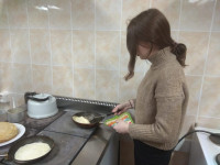 Master class on cooking pancakes